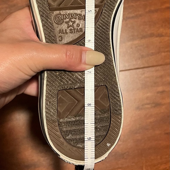 Converse - Picture 8 of 8